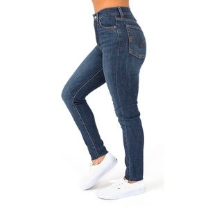 Levi’s Wedgie Fit Skinny Jeans